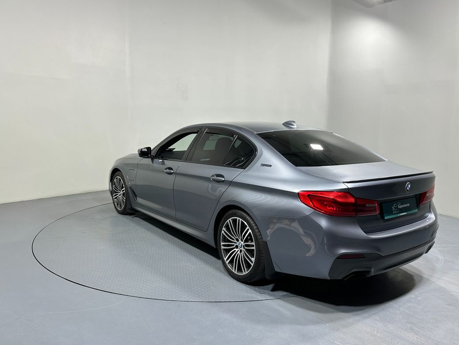 2018 BMW 5 Series 530E M Sport Saloon 182 €20,800