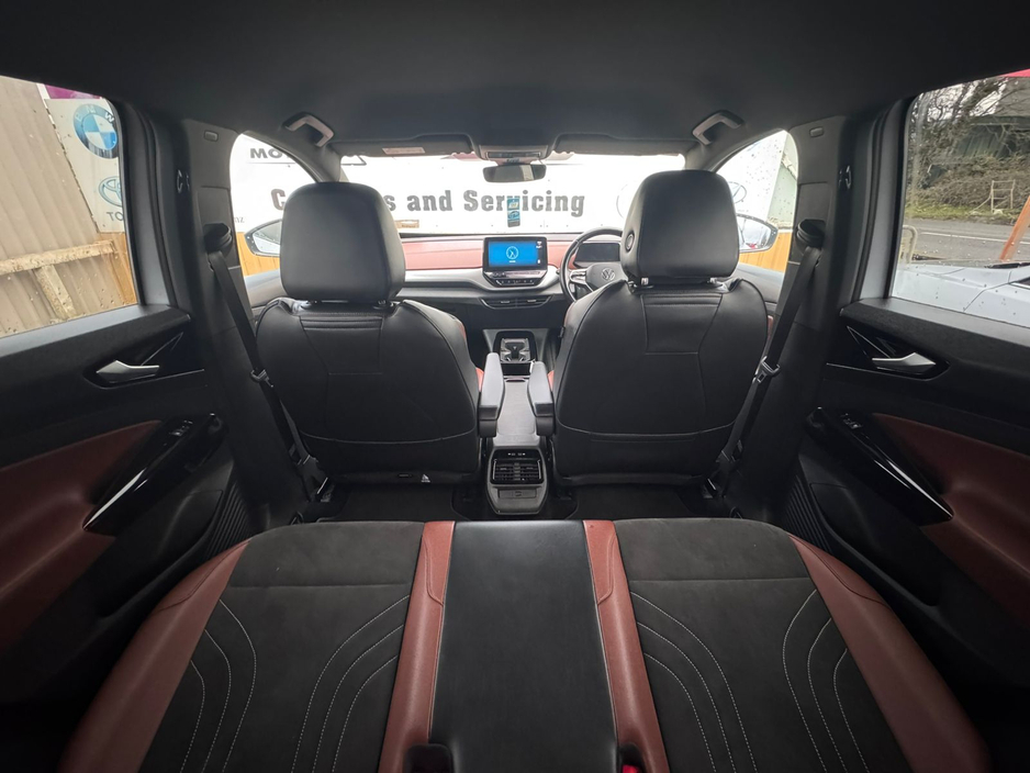 2023 Volkswagen ID.4 PRO 128 KW LIFE DX 77KWH 174BHP 5 €25,800