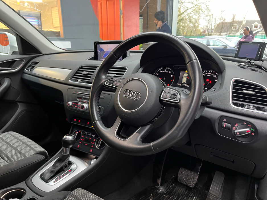 2016 Audi Q3 - image 8