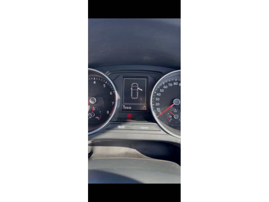 2014 Volkswagen Polo - image 15