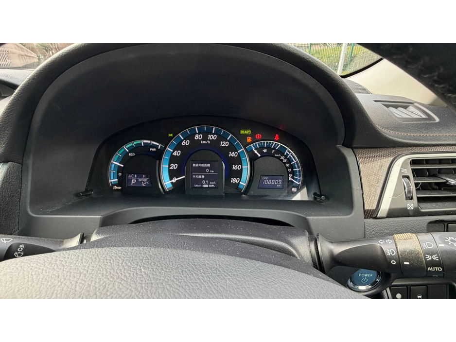 2013 Toyota Camry - image 14