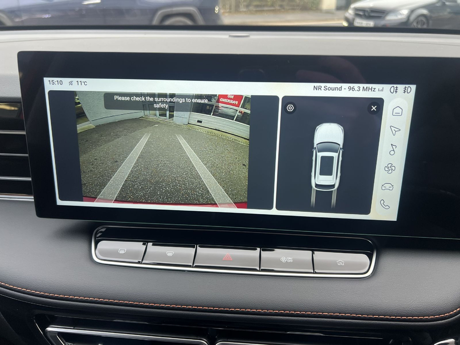 2025 MG HS - image 16