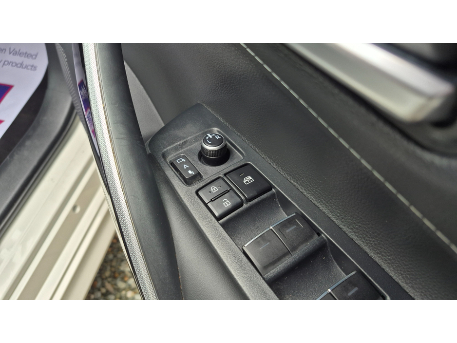 2021 Toyota Corolla - image 20