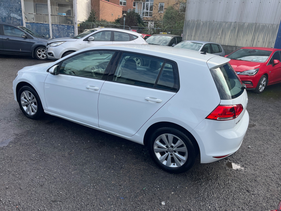 2014 Volkswagen Golf 1.2 COMFORTLINE AUTOMATIC €12,450