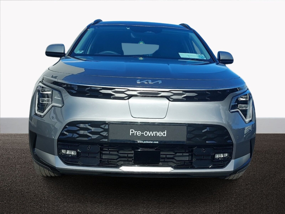 2022 Kia Niro - image 2