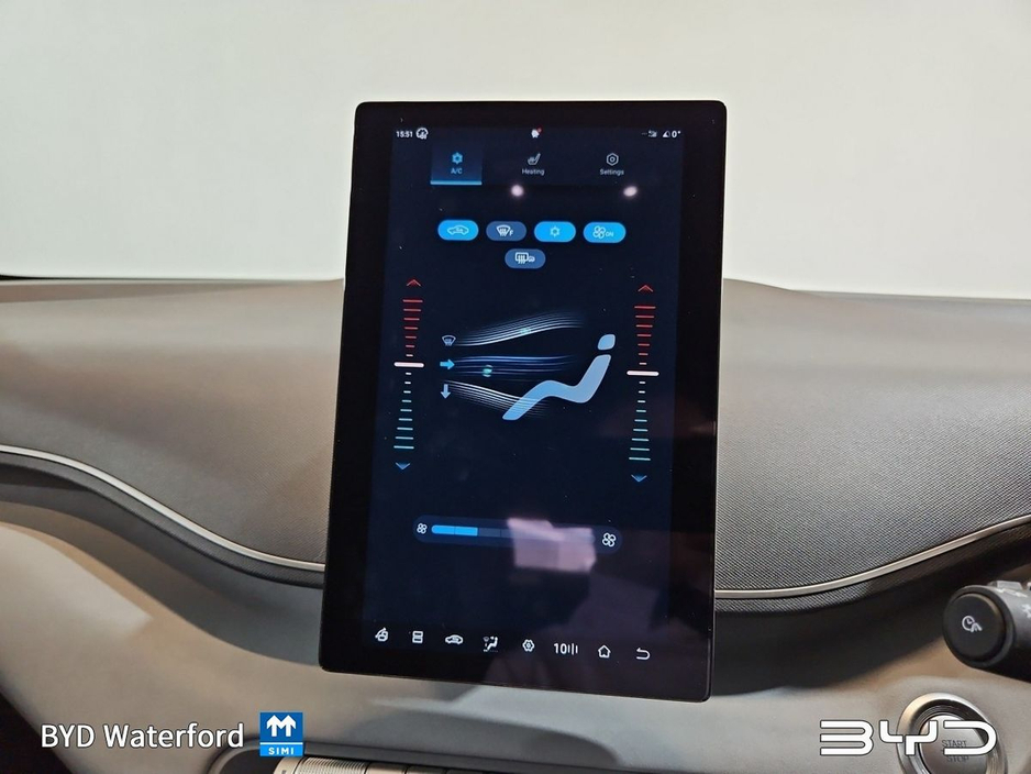 2026 BYD Dolphin Surf *Finance Rates from 3.5%* Order now for 261 delivery. COMFORT MODEL - 43.2kWh battery, up to 310km range. Includes 360 Surround Camera, Adaptive Cruise Control, Climate Control, Heated Seats, Sat Nav, €25,763