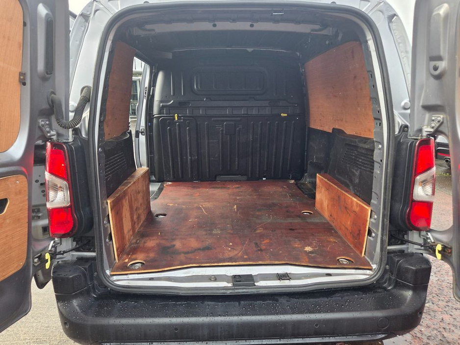 2021 Peugeot Partner BLUEHDI PROFESSIONAL PREMIUM L1 €11,950