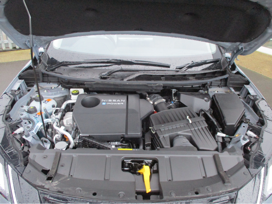 2026 Nissan X-Trail SV PREMIUM 5 SEAT MY24