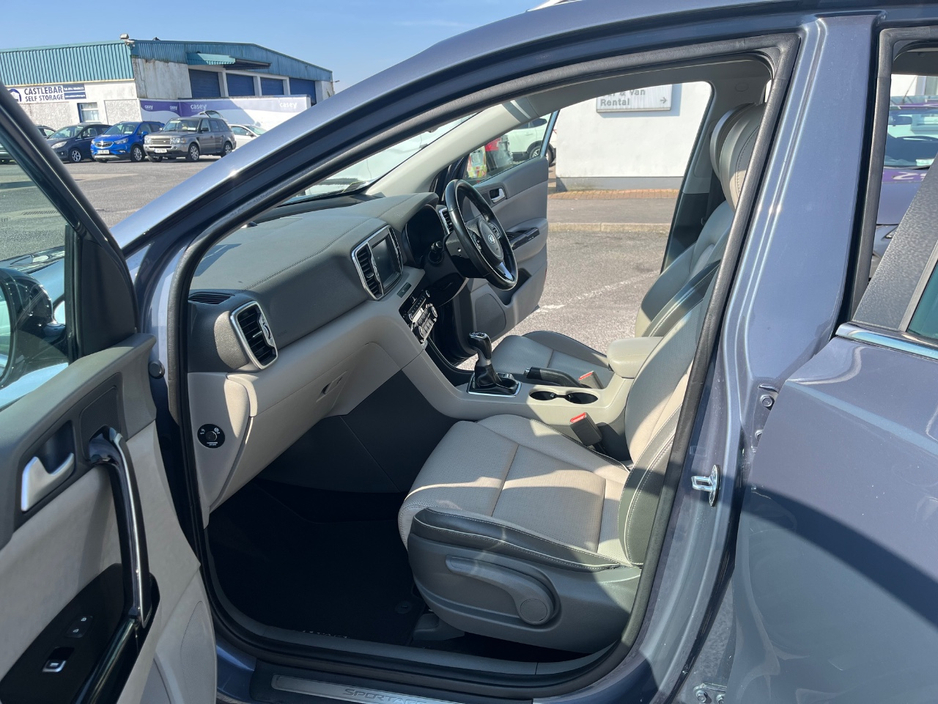 2017 Kia Sportage - image 10