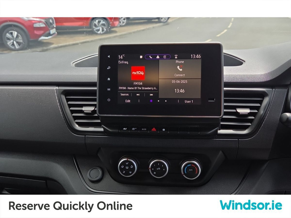 2024 Renault Trafic TRAFIC LL30 BLUE DCI 130 START €25,995