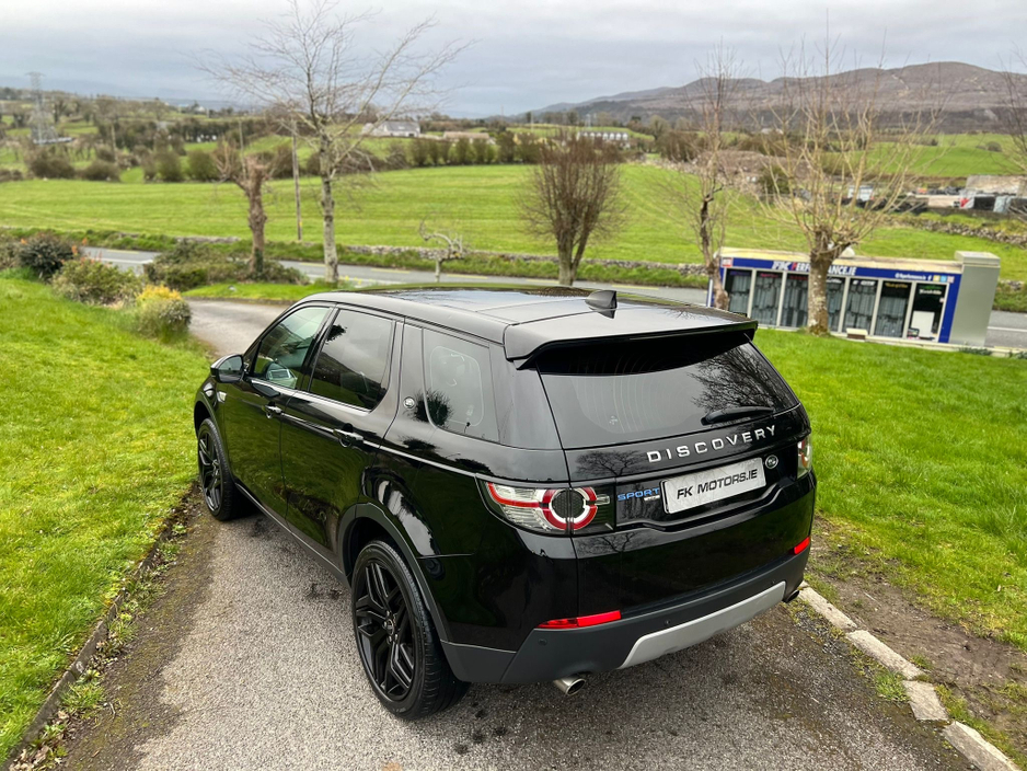 2018 Land Rover Discovery Sport - image 14