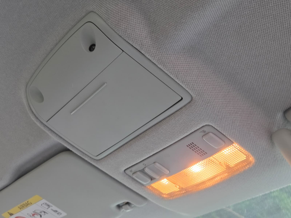 2017 Skoda Fabia - image 6