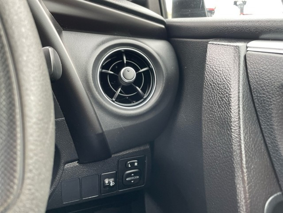 2017 Toyota Corolla *WAS €17,444 NOW €16,888* COROLLA 1.4 D4D TERRA €16,888