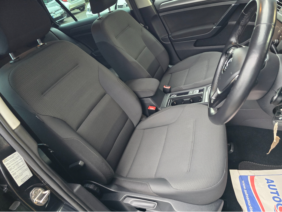 2019 Volkswagen Golf - image 16