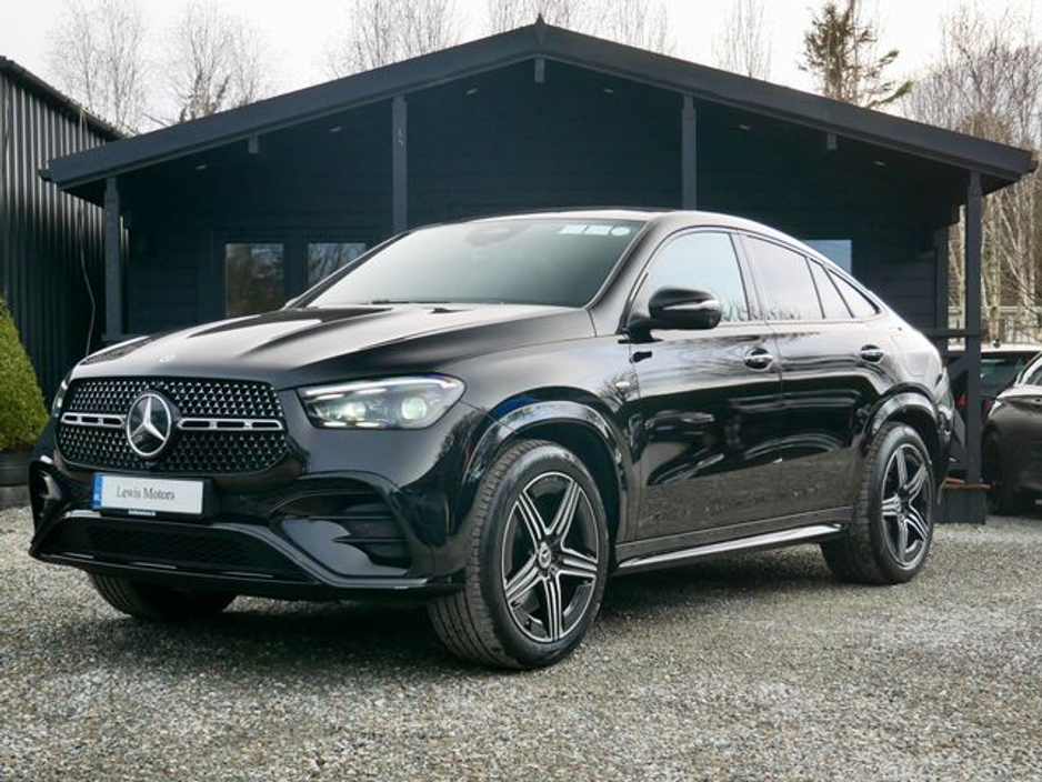 2025 Mercedes-Benz GLE Class - image 3