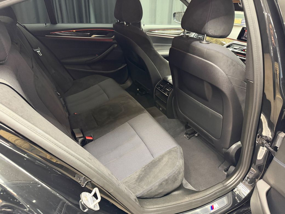 2019 BMW 5 Series 520D M Sport Massive Spec €31,950