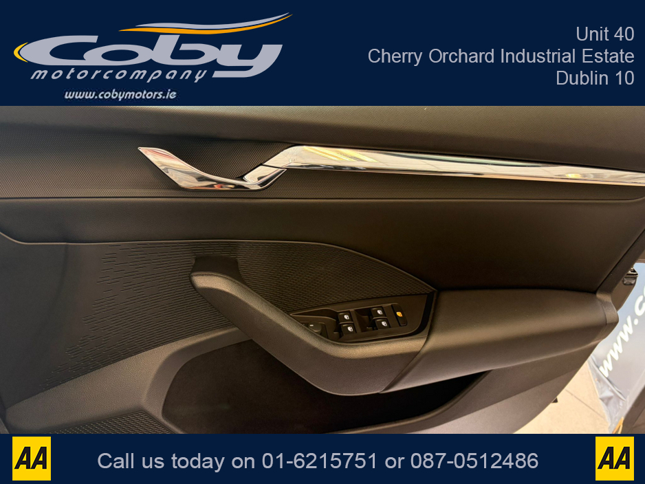 2021 Skoda Octavia - image 29