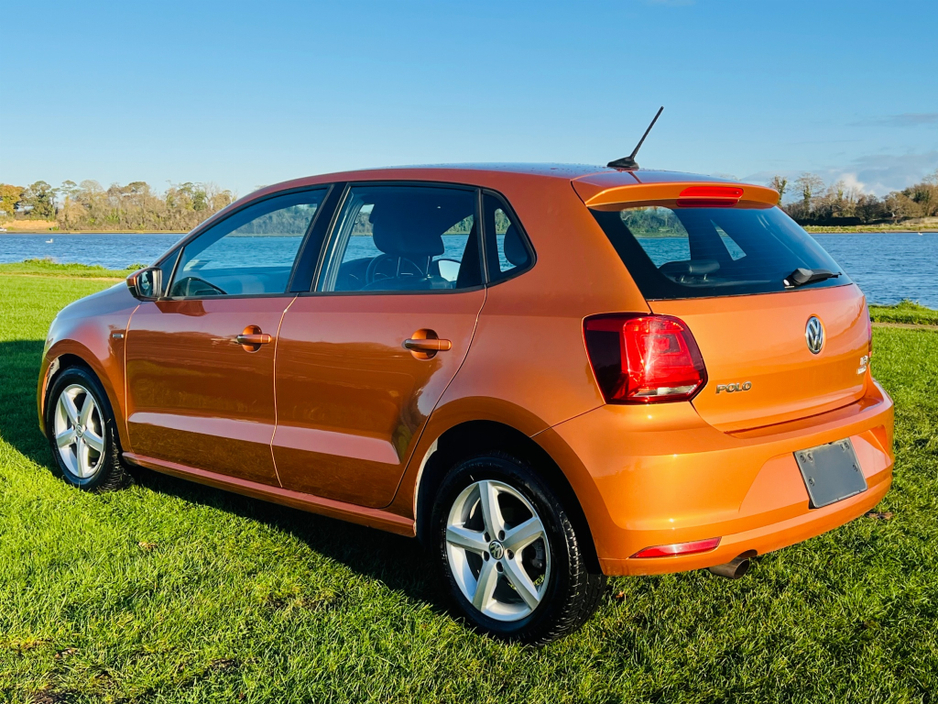 2017 Volkswagen Polo - image 5
