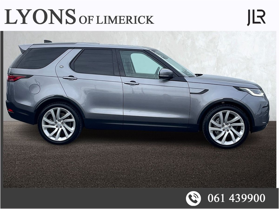 2022 Land Rover Discovery - image 6