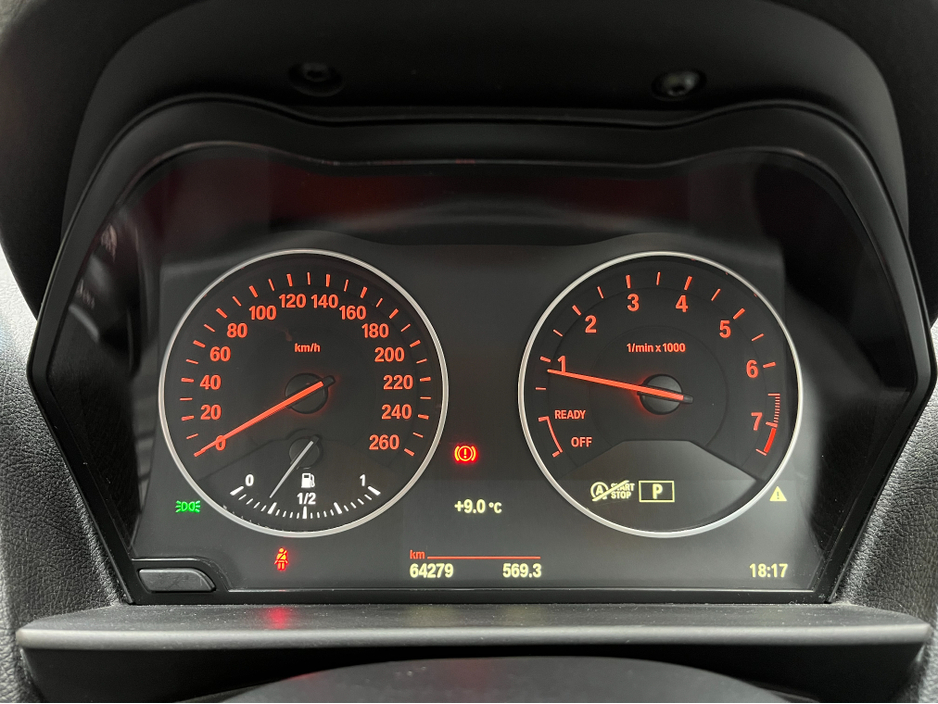 2015 BMW 1 Series - image 18