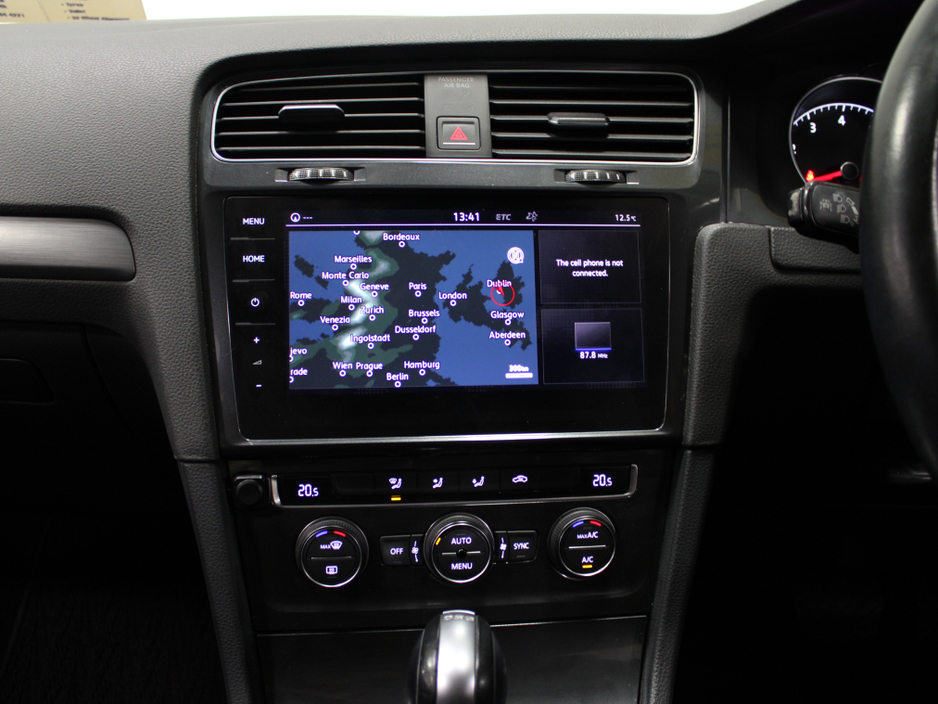 2017 Volkswagen Golf 1.2 TSI COMFORTLINE €16,450