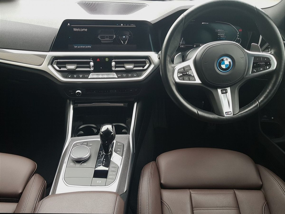2022 BMW 3 Series 330e M Sport Pro Edition €46,995