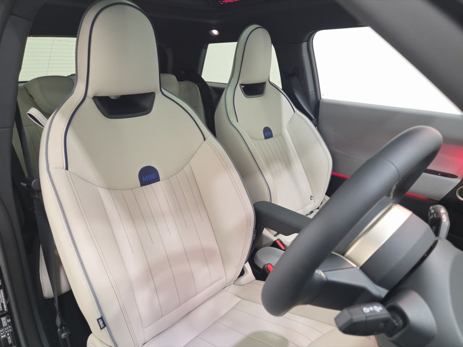 2026 MINI Hatch COOPER Cooper SE