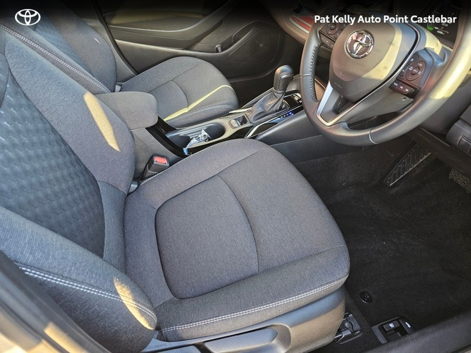 2024 Toyota Corolla COROLLA LUNA SALOON €30,900