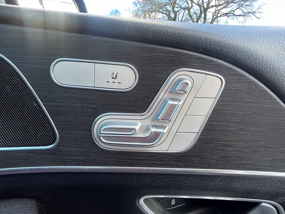 2020 Mercedes-Benz GLE Class - image 22