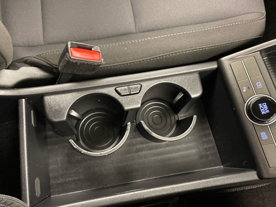 2024 Hyundai Kona 1.6 HYBRID Signature Auto €25,995