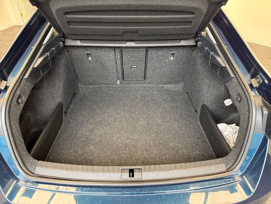 2024 Skoda Octavia - image 9