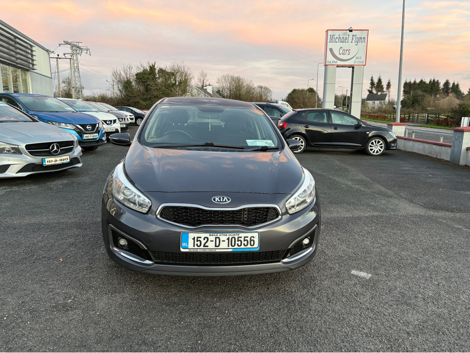 2015 Kia Ceed - image 2