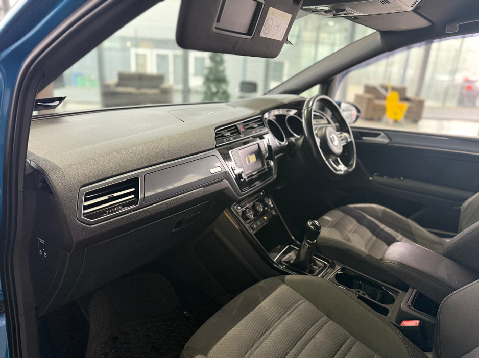 2017 Volkswagen Touran TDI R-LINE BLUEMOTION 150PS 7SEATS 5DR 2.0 €14,950