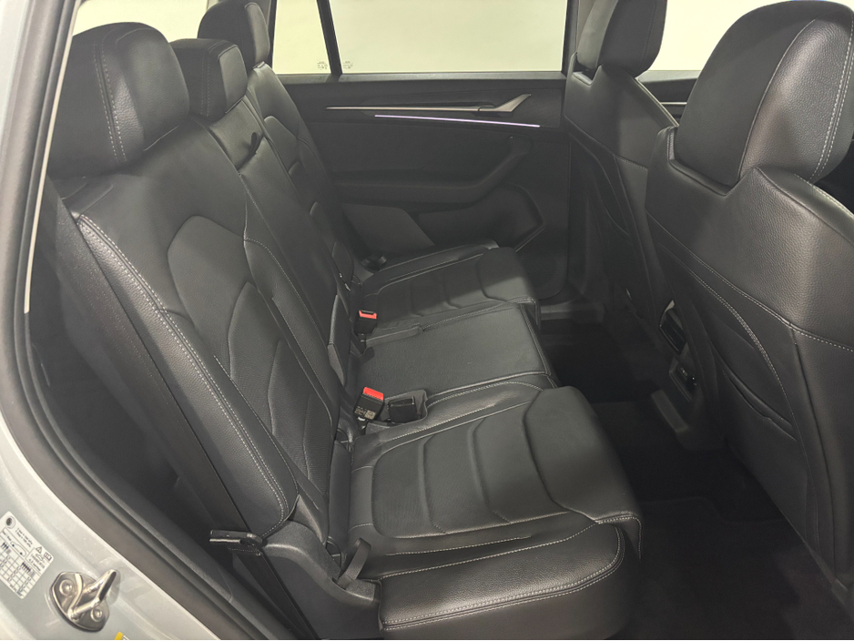 2025 Skoda Kodiaq - image 11