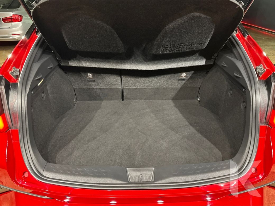 2019 Toyota C-HR - image 13