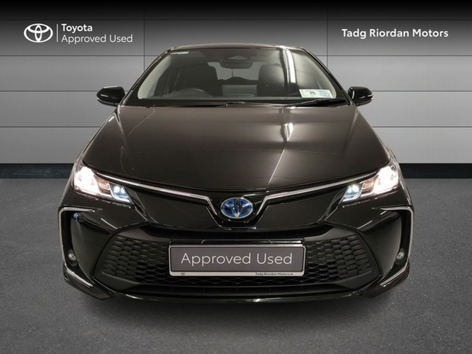 2025 Toyota Corolla - image 5
