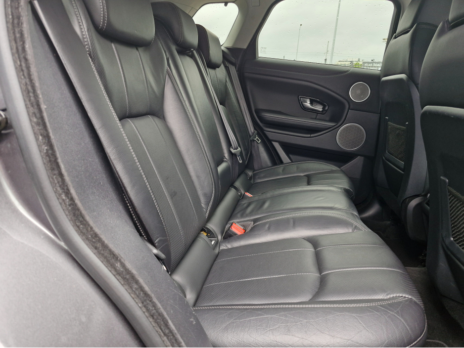 2017 Land Rover Range Rover Evoque - image 22