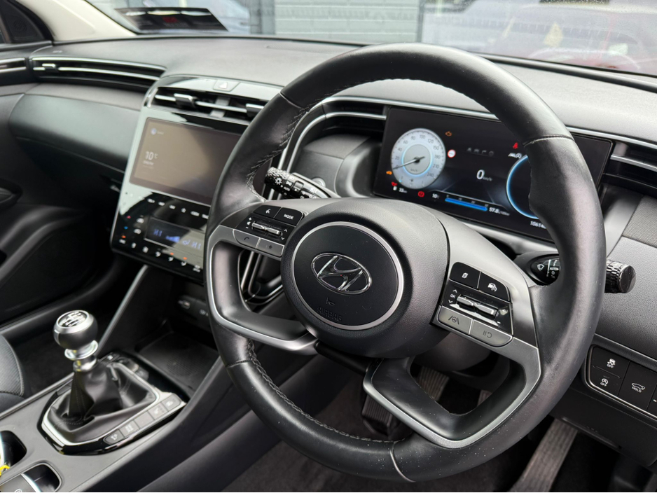 2022 Hyundai Tucson - image 11