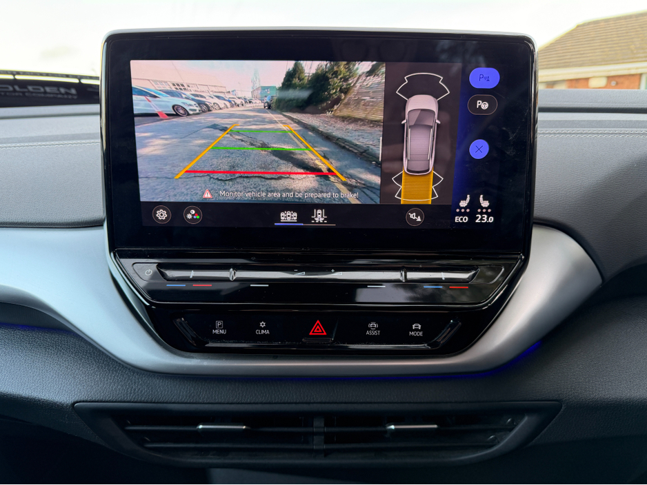 2023 Volkswagen ID.4 - image 17