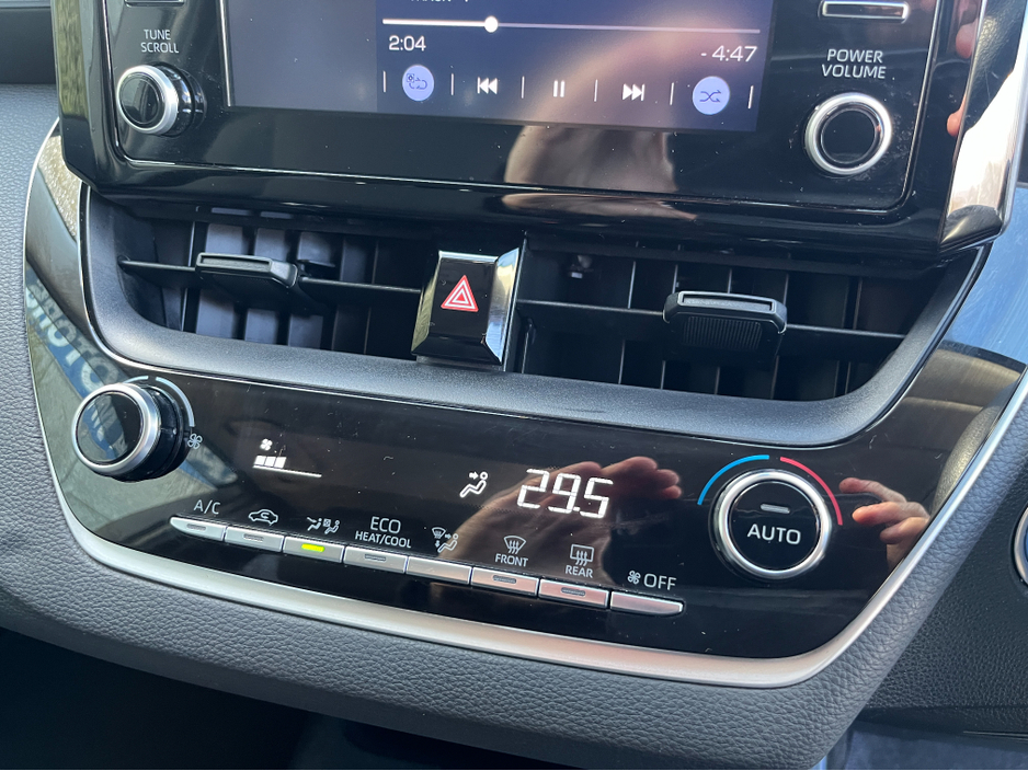 2022 Toyota Corolla - image 17