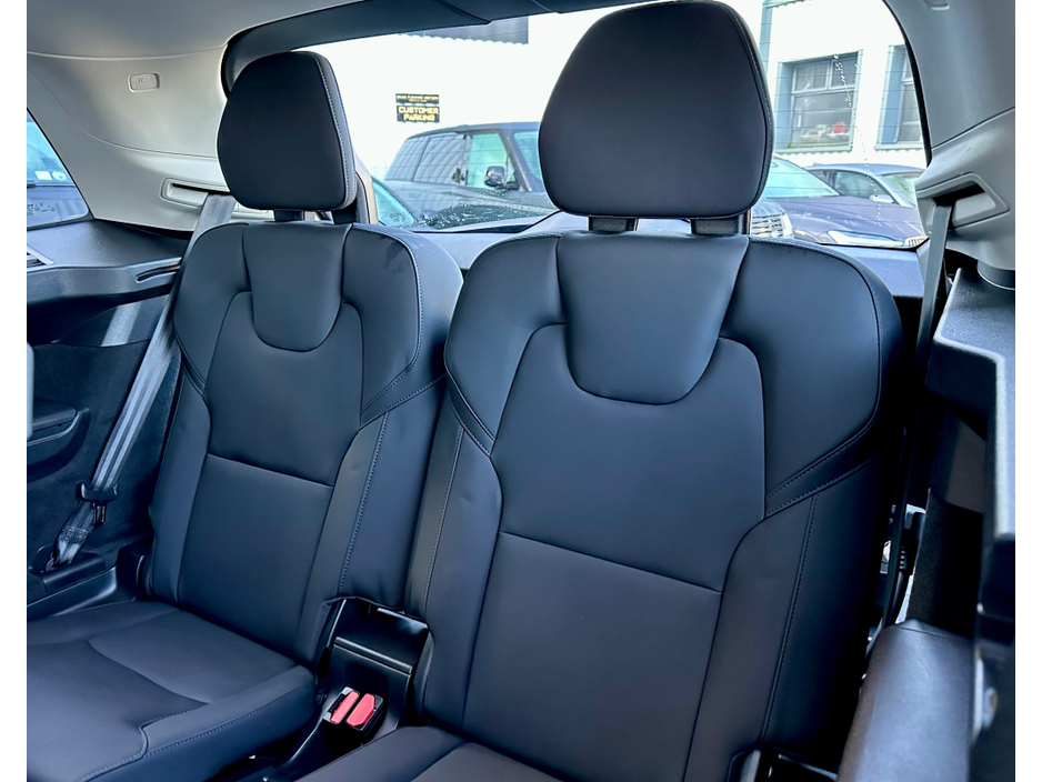 2025 Volvo XC90 + T8 PHEV AWD AUTO PLUS €78,950