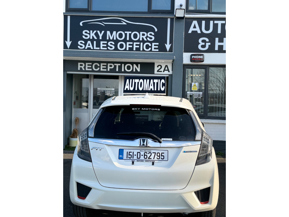 2015 Honda Jazz - image 7