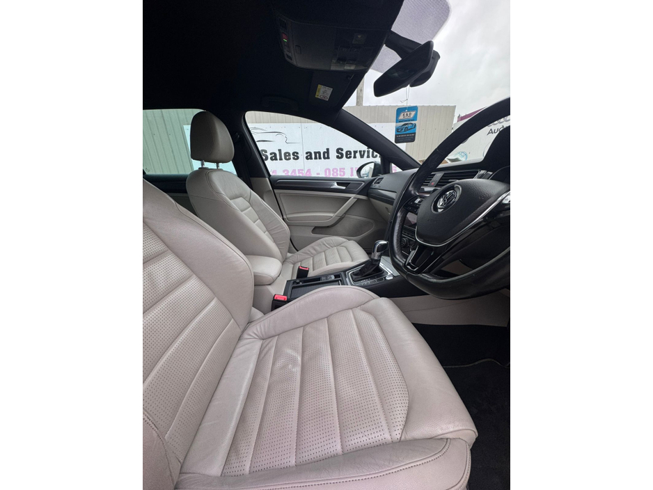 2019 Volkswagen E-Golf EE E1F 136BHP 5DR AUTO E-GOLF €12,800