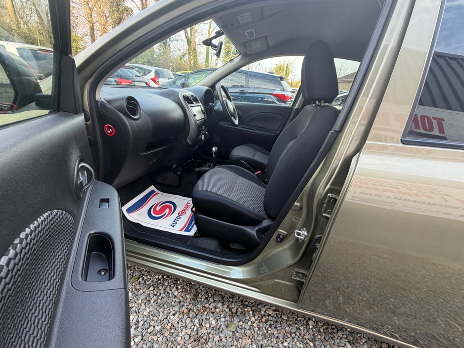 2016 Nissan March - image 13