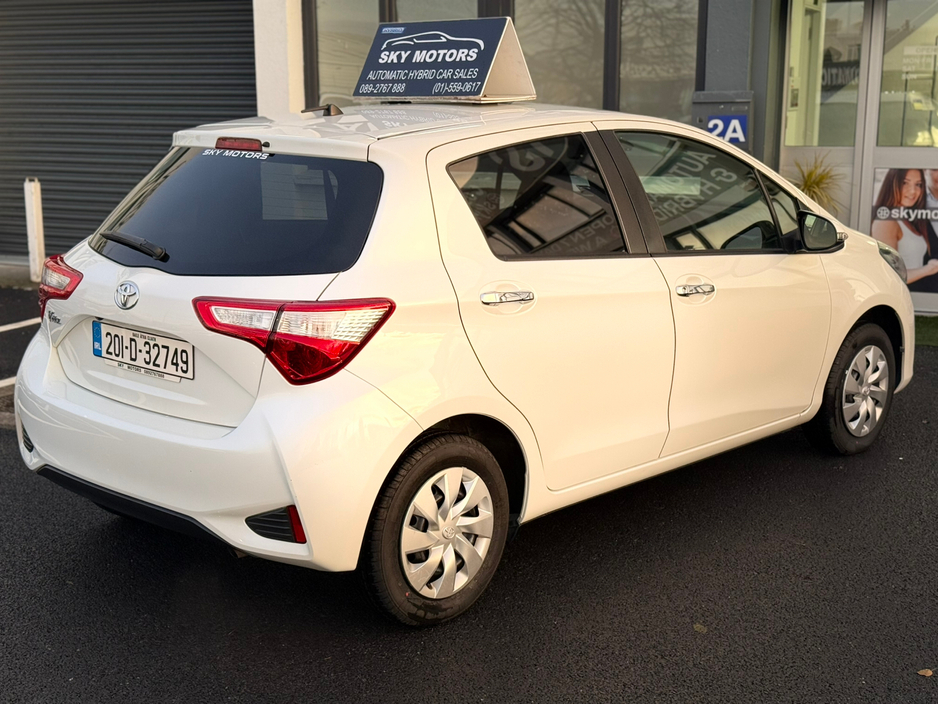2020 Toyota Yaris  €13,290
