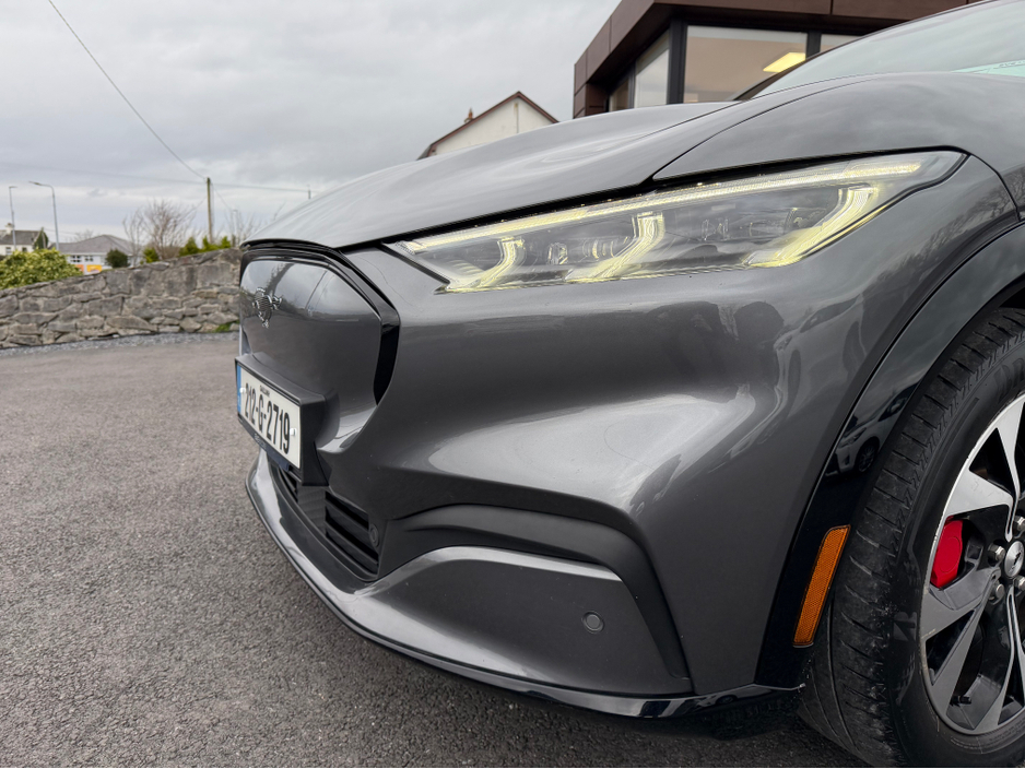 2021 Ford Mustang Mach-E - image 11