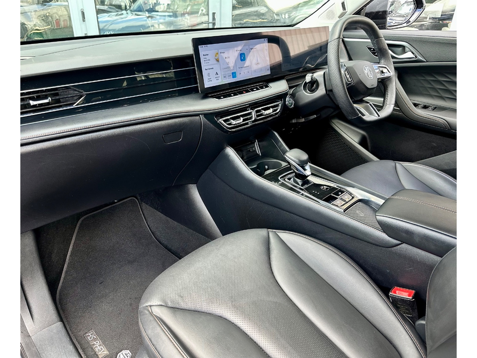 2025 MG HS - image 19