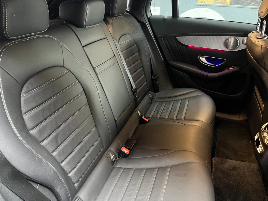 2020 Mercedes-Benz EQC - image 14