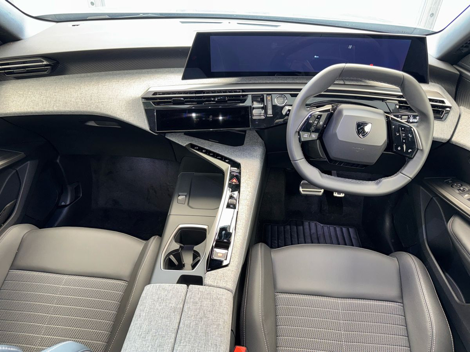 2026 Peugeot 5008 - image 8