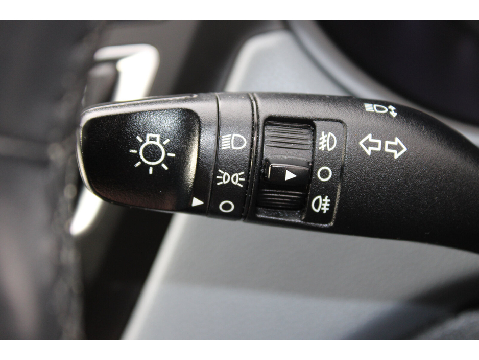 2017 Hyundai i20 - image 22